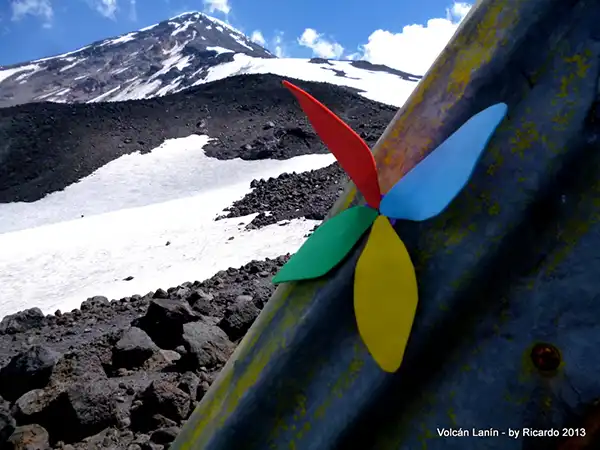 Gesto Scout subió al Lanín